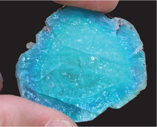 Paraiba-tourmaline rough